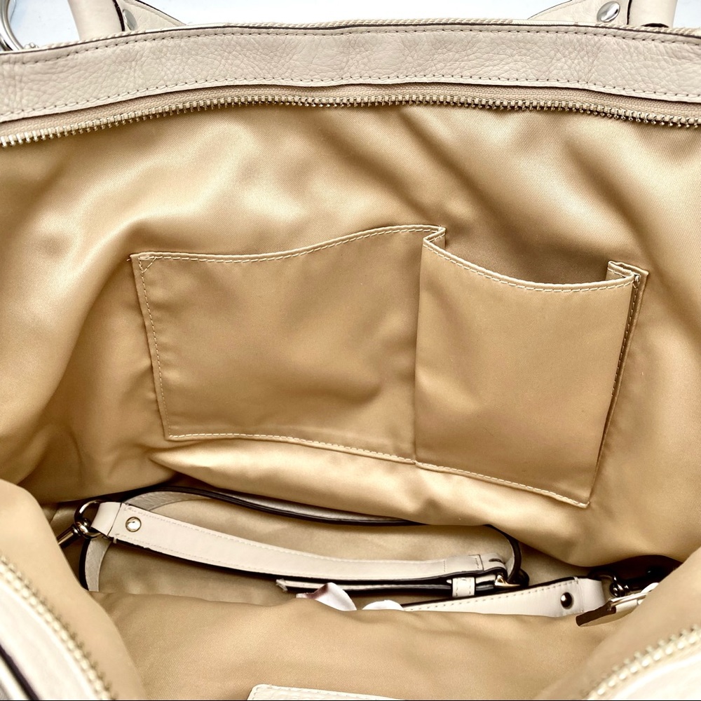 EUC Coach Campbell Signature Izzy Ivory Shoulder Bag - Picture 13 of 15